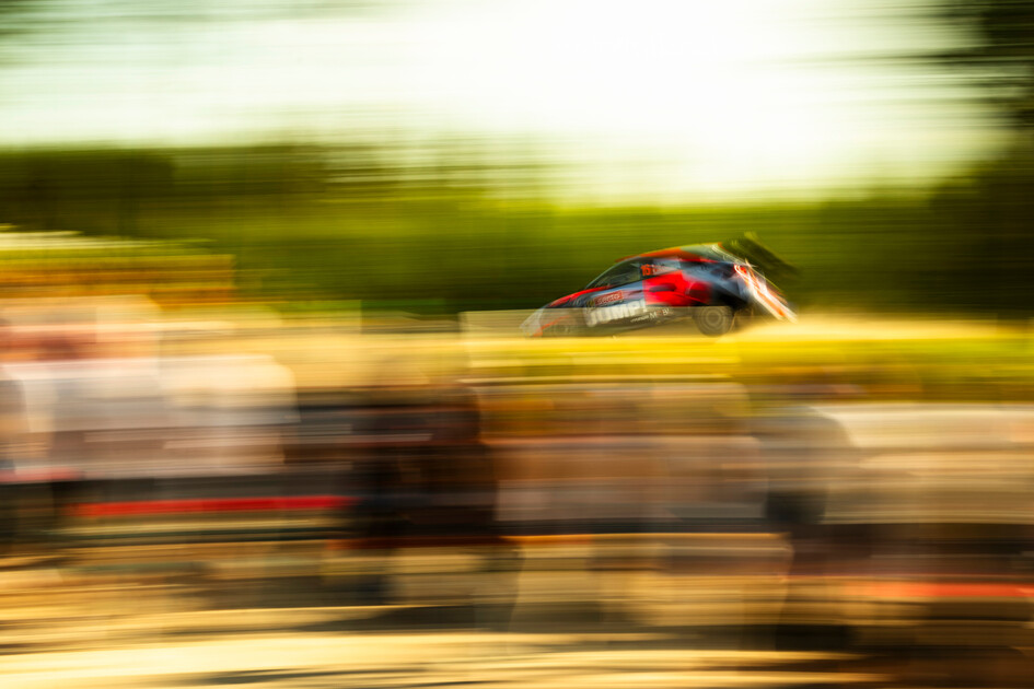 Adrien Fourmaux y Thierry Neuville brindan a Hyundai un doblete inicial en Finlandia