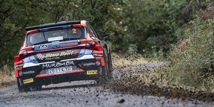 Un espectacular Víctor Senra domina en Extremadura en su estreno con el i20 Rally2