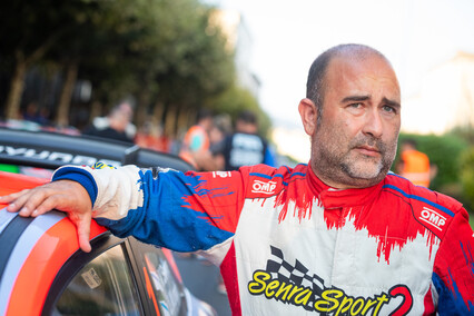 Un problema cardíaco obliga a parar a Víctor Senra