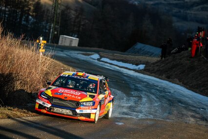 Un sobresaliente Pepe López lucha por el triunfo en WRC2