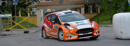 Un Tanak dictatorial dormirá líder del Rallye de Estonia