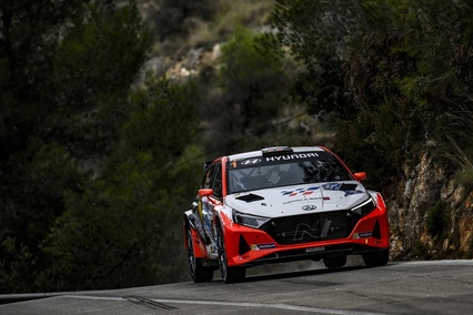 Una de cal y otra de arena para Hyundai en el primer bucle del Rallye La Nucía