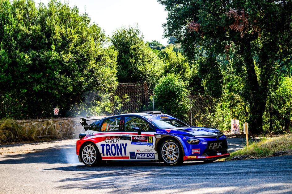 Crugnola y Daprà toman la voz cantante en el Rally di Roma Capitale con duelo Lancia vs Skoda