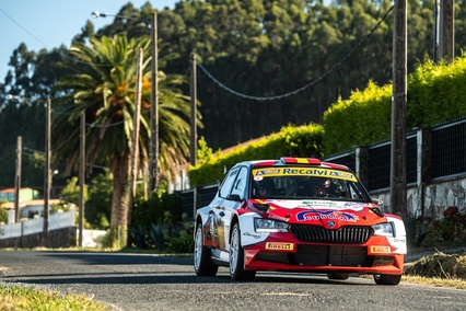 Víctor Senra y su nuevo Skoda hacen buenas migas en el TCC de Ferrol