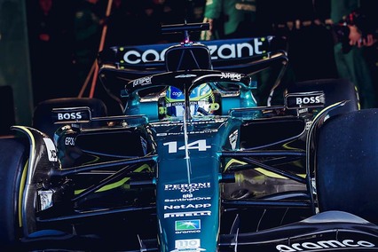 Vídeo: Fernando Alonso y Lance Stroll suman sus primeros kilómetros al volante del nuevo AMR23