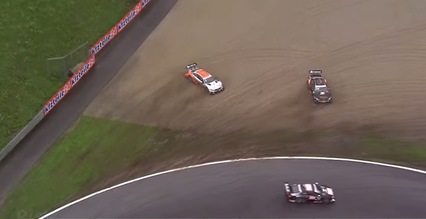 Video: La polémica acción de Audi; "Echalos fuera"