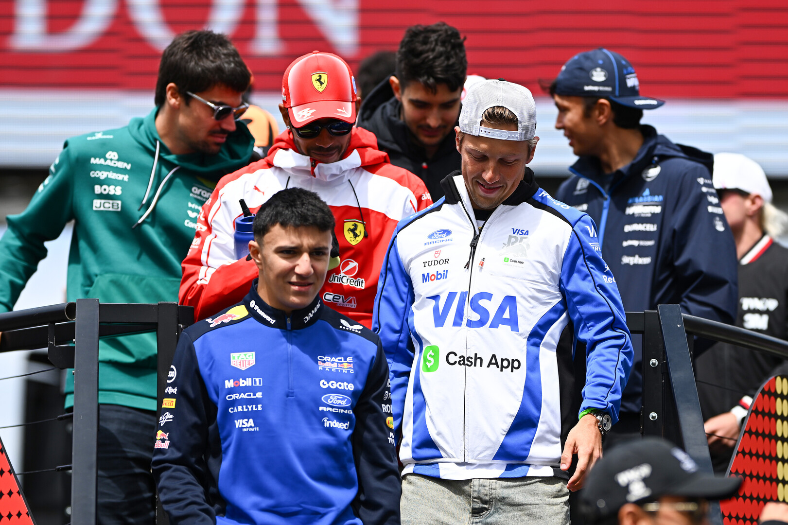 Hadjar se lesiona boxeando y se pierde el GP de Países Bajos 2026, reemplazándole Lawson en Red Bull y volviendo Tsunoda