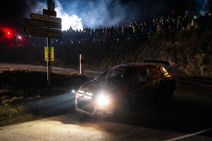 Yohan Rossel lidera entre los Rally2 y domina WRC2